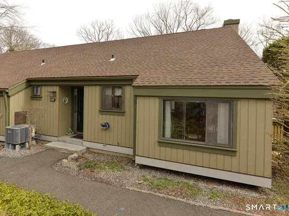 1016 Heritage Village #B, Southbury, CT 06488