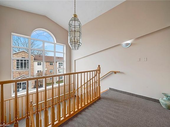4th image of 1061 Vansickle Rd N #303B