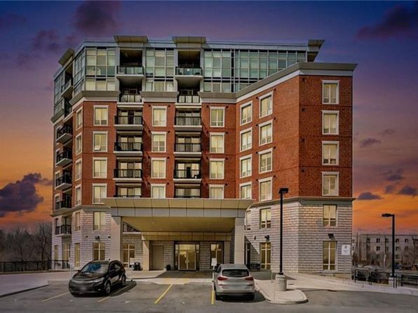 2750 King St E #304, Hamilton, ON L8G 0B8