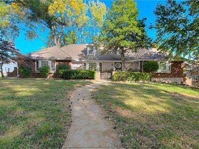 14600 E 43rd St S, Independence, MO, 64055