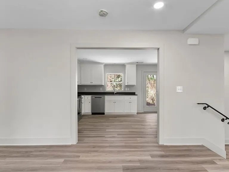 4914 Highway 43 N — Photo 10