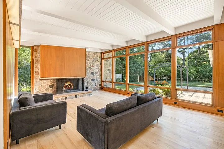 9200 N Tennyson Dr — Photo 2