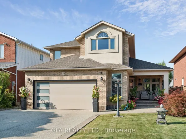 34 Harbottle Ct, Hamilton, ON L9C 7N9