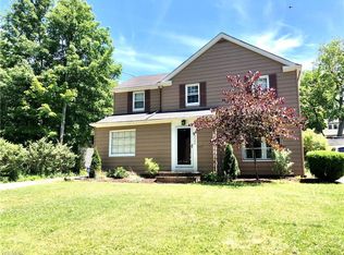 3545 Tolland Rd, Shaker Heights, OH 44122