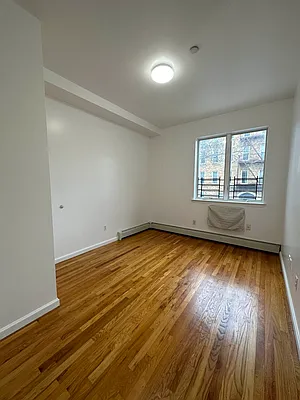 Rented by Douglas Elliman | media 38