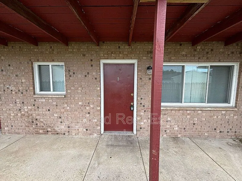 2 bed, 1.0 bath, 673 sqft, $750 — Photo 3