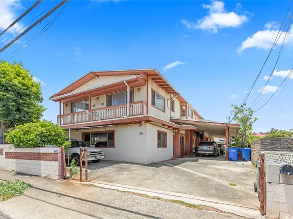 1224 Haloa Dr, Honolulu, HI 96818