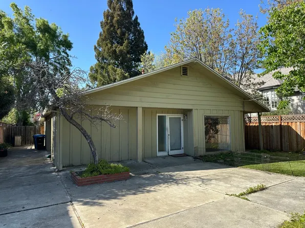 2030 Ashton Ave, Menlo Park, CA 94025