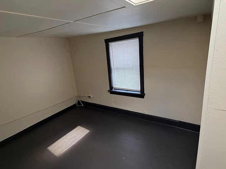 4757 S Paulina St #SRO-R1 — Photo 3