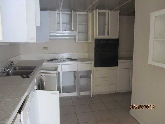 3rd image of 7545 E Treasure Dr APT 5A