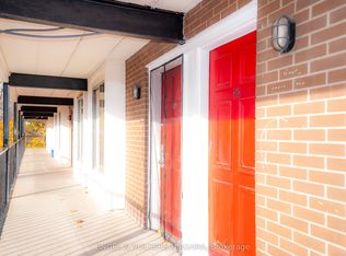 4181 Queen St #23, Niagara Falls, ON L2E 7K3