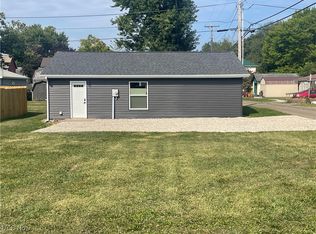 332 S Goodrich St, Newcomerstown, OH 43832