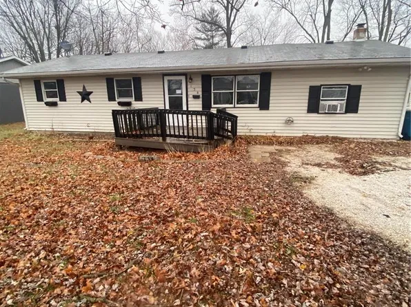 134 Roberts St, Jerseyville, IL 62052