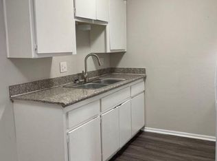 Ridgewood Village Apartments, Oklahoma City, OK 73160