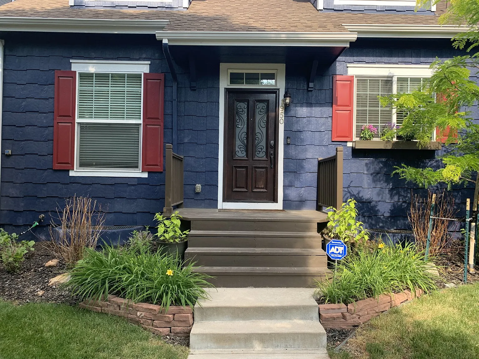4 bed, 3.5 bath, 2700 sqft, $4,395 — Photo 3