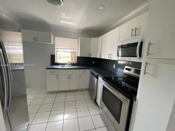 2025 NE 164th St APT 516, North Miami Beach, FL 33162