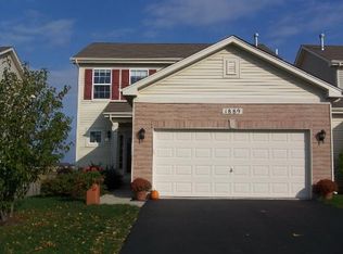 1889 S Kortney Ln, Round Lake, IL 60073