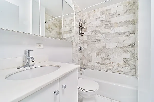 Rented by Living New York | media 11