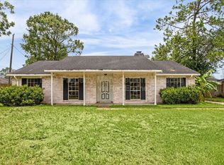 503 Mary Ann Dr, Friendswood, TX 77546