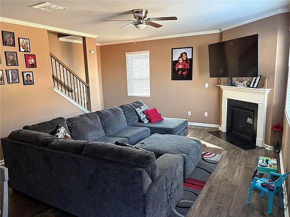 3rd image of 4475 Merrigold Way