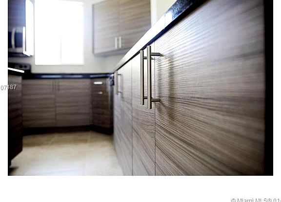 4th image of 2579 SW 81st Ter Unit 2551