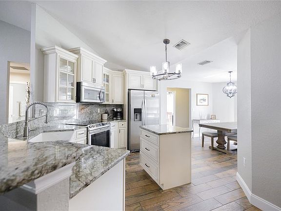 3rd image of 2817 Dongola St