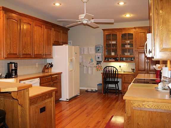 5th image of 1671 Buckingham Dr