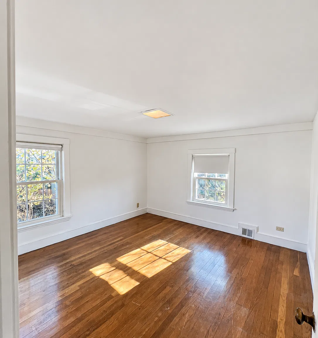 2 bed, $1,995 — Photo 2