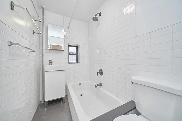 Rented by Living New York | media 10