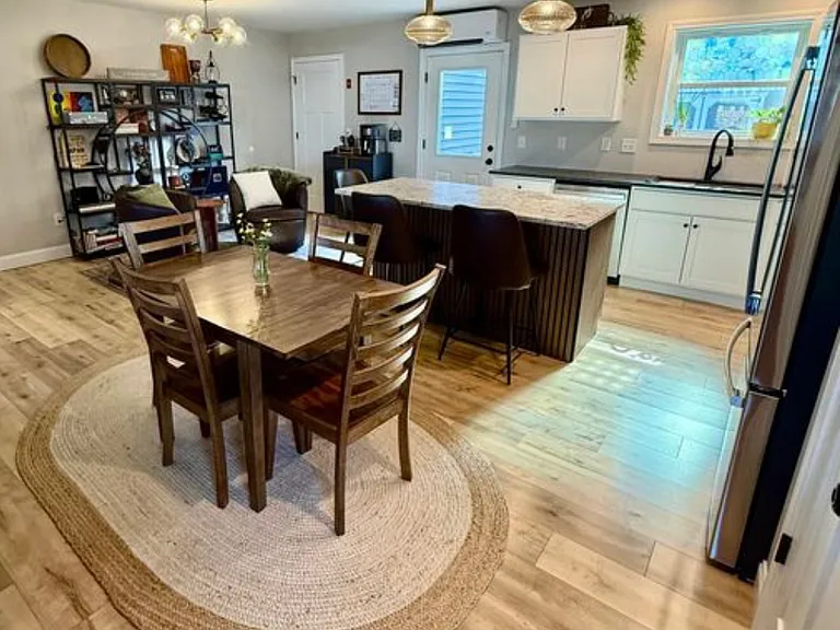 69 Wildwood Dr — Photo 3
