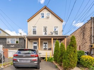 1007 Julia St, Elizabeth City, NJ 07201