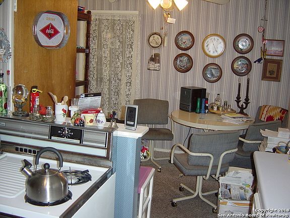 5th image of 463 Kate Schenck Ave