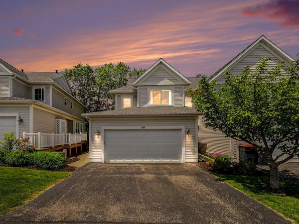 1088 Cobblestone Rd, Holland, MI 49423