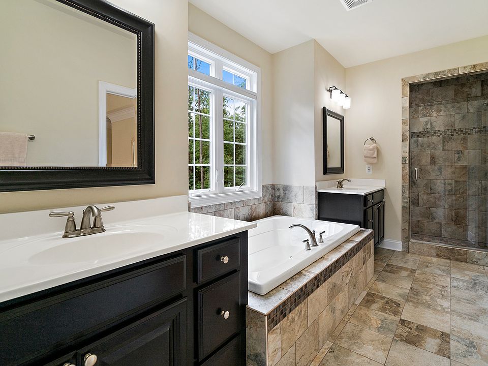 fantastic master bath 