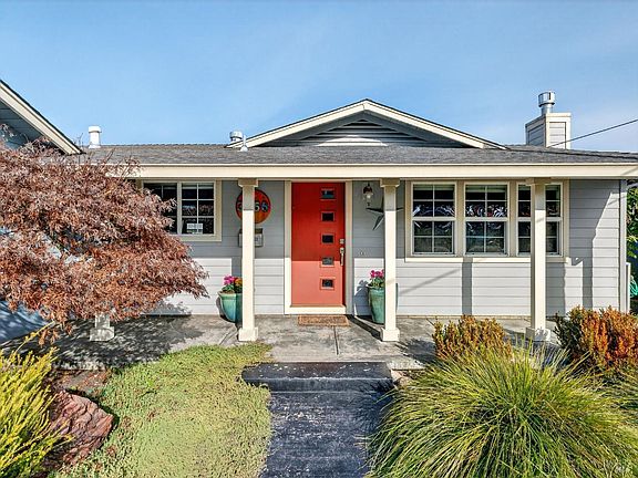 2nd image of 3556 Palomar Way