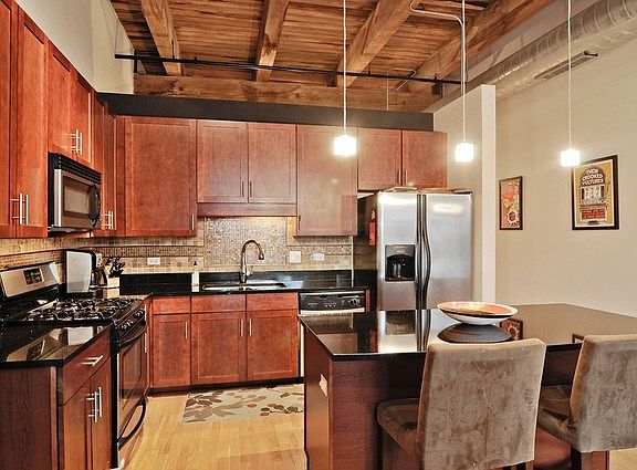 3rd image of 770 W Gladys Ave APT 304
