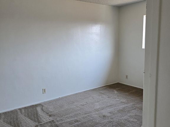 5th image of 719 S Fetterly Ave #721.5