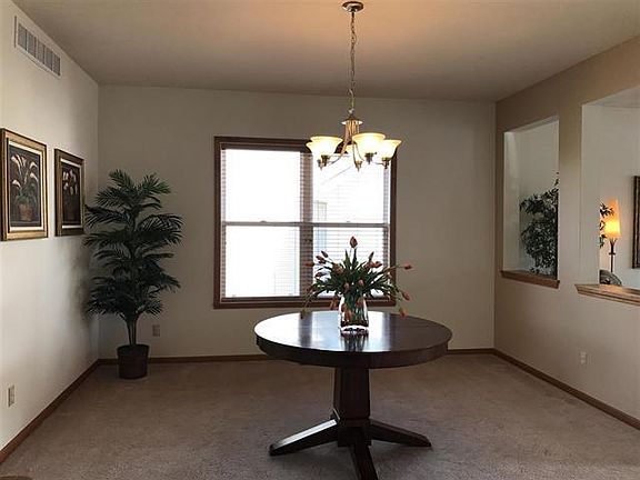 3rd image of 6314 Crystal Brook Ln