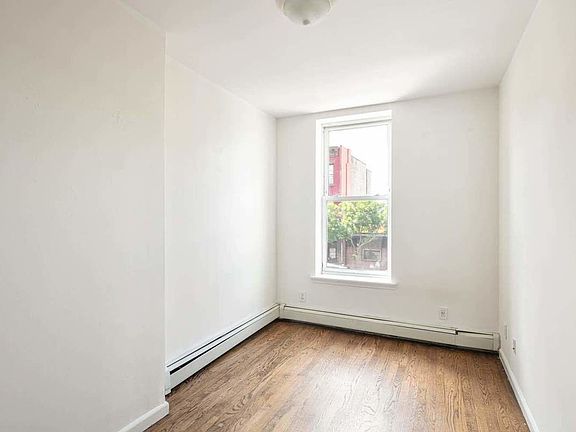 5th image of 499 3rd Ave #2
