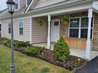 610 Cumberland Meadows Cir, Hebron, OH 43025