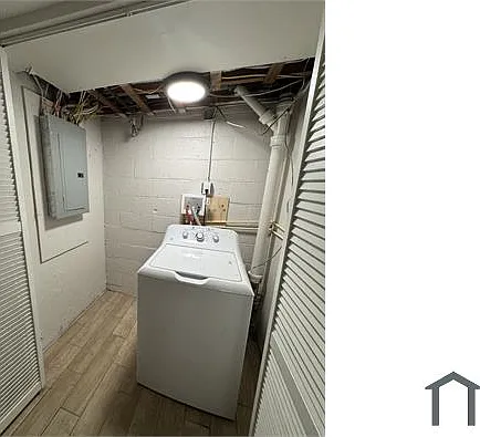 1634 Thetford Rd — Photo 14