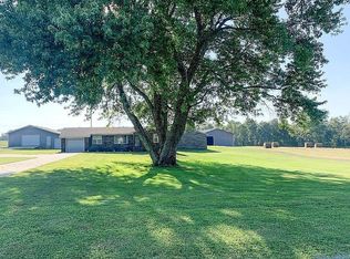 613 Winkles Rd, Grant, AL 35747