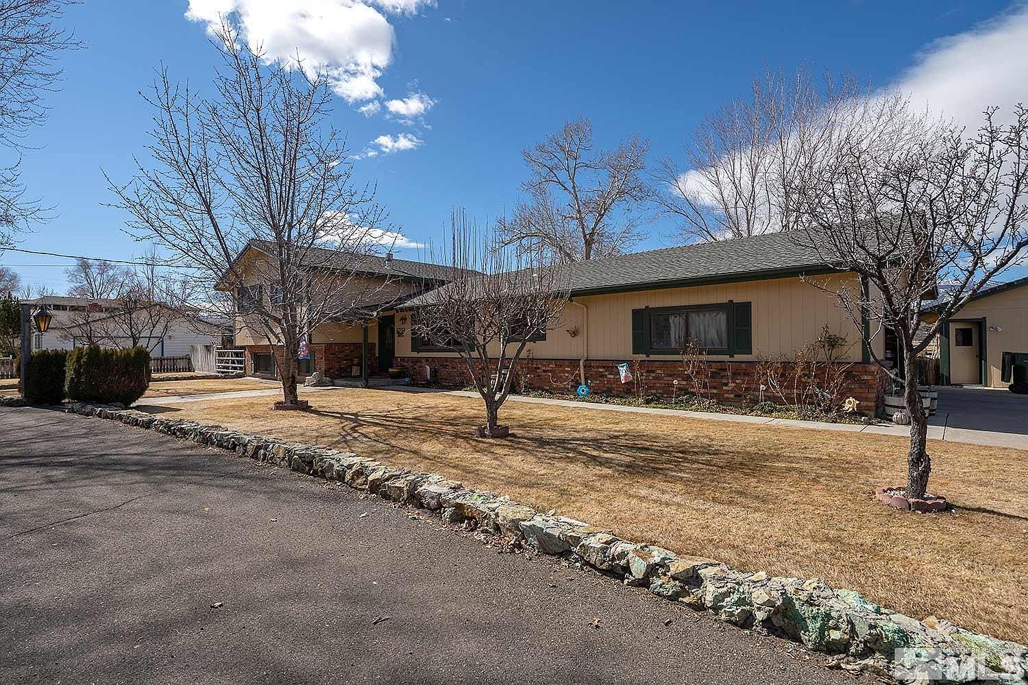 1050 Kerry Ln, Gardnerville, NV 89460 Zillow