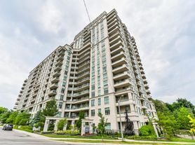 10 Bloorview Pl