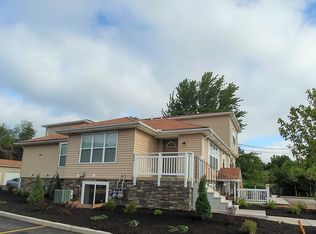240 Miller Rd APT 5, Getzville, NY 14068