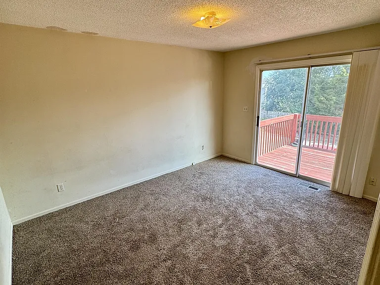 2442A Ousdahl Rd — Photo 5