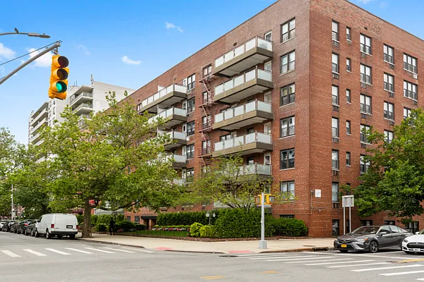 Sold by Compass | media 12