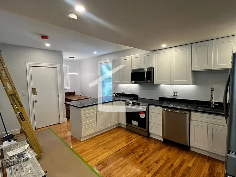 26 Farrington Ave #1A — Photo 1