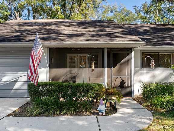 3rd image of 531 W Cherry Laurel Ct