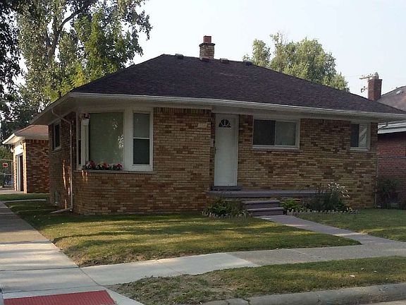 5th image of 13344 Charlotte Ave